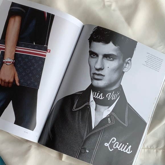 Louis Vuitton 2016 catalog - Picture 11 of 12